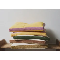 Pomax Coussins-ALPHA BORDERS - coussin - lin / velours - L 60 x W 40 cm - vert