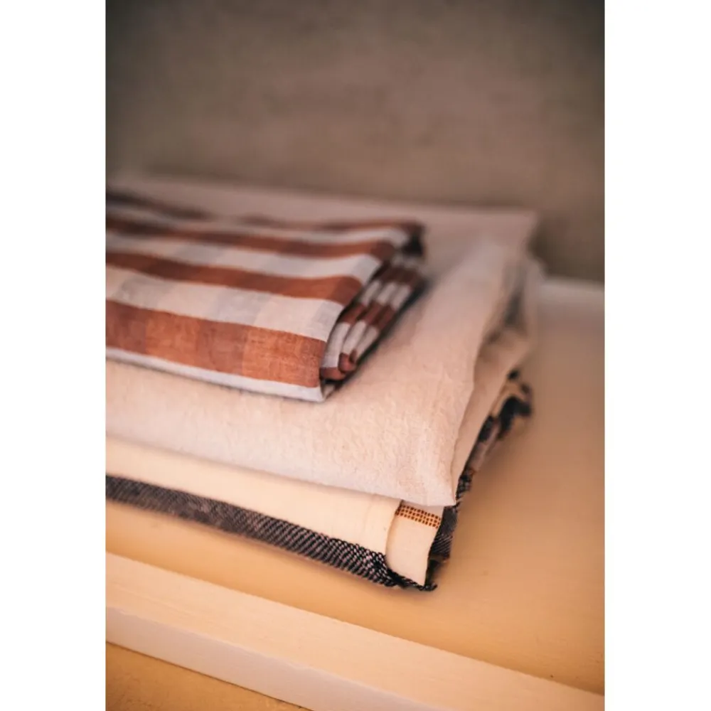 Pomax Linge De Table-AMALIA - nappe de table - lin - L 300 x W 170 cm - rouge