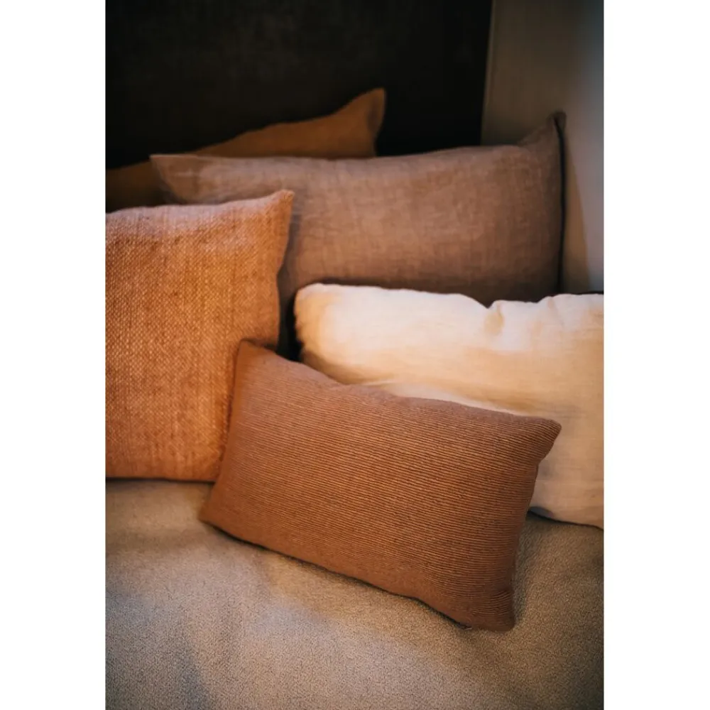 Pomax Coussins-DIMARO - coussin - coton / viscose - L 50 x W 30 cm - sable