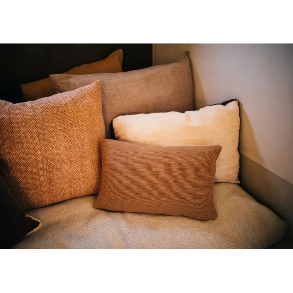 Pomax Coussins-DIMARO - coussin - lin / coton - L 50 x W 50 cm - sable